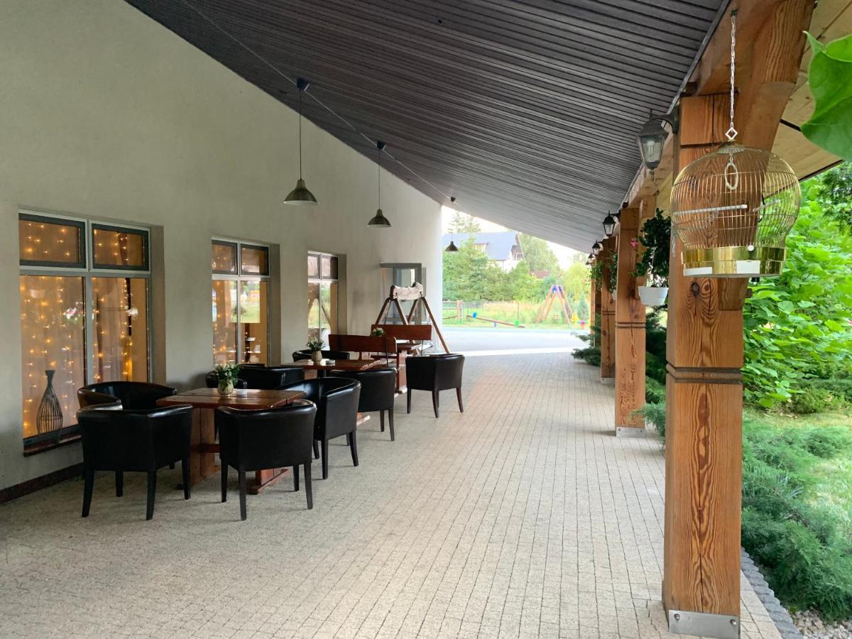 Orion Hotel Parczew Extérieur photo
